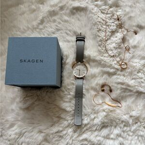 Skagen Grey and Rose Gold Watch, Necklace, and Bracelet Set - Minimalist Design